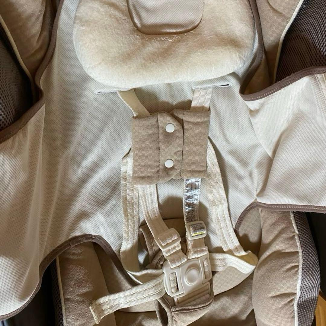 ユラリズム オート プレミアム Aprica 【ブラウン】