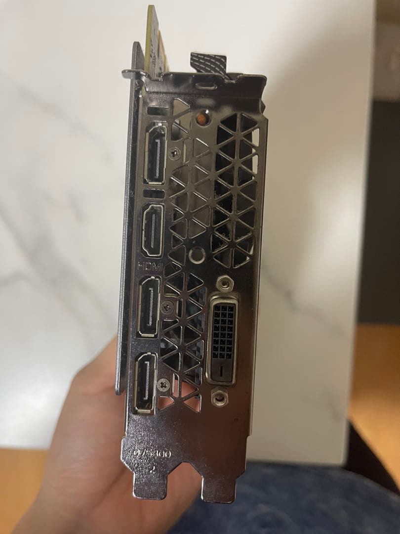 グラフィックボード・グラボ・ビデオカード ZOTAC GeForce GTX 1070 AMP