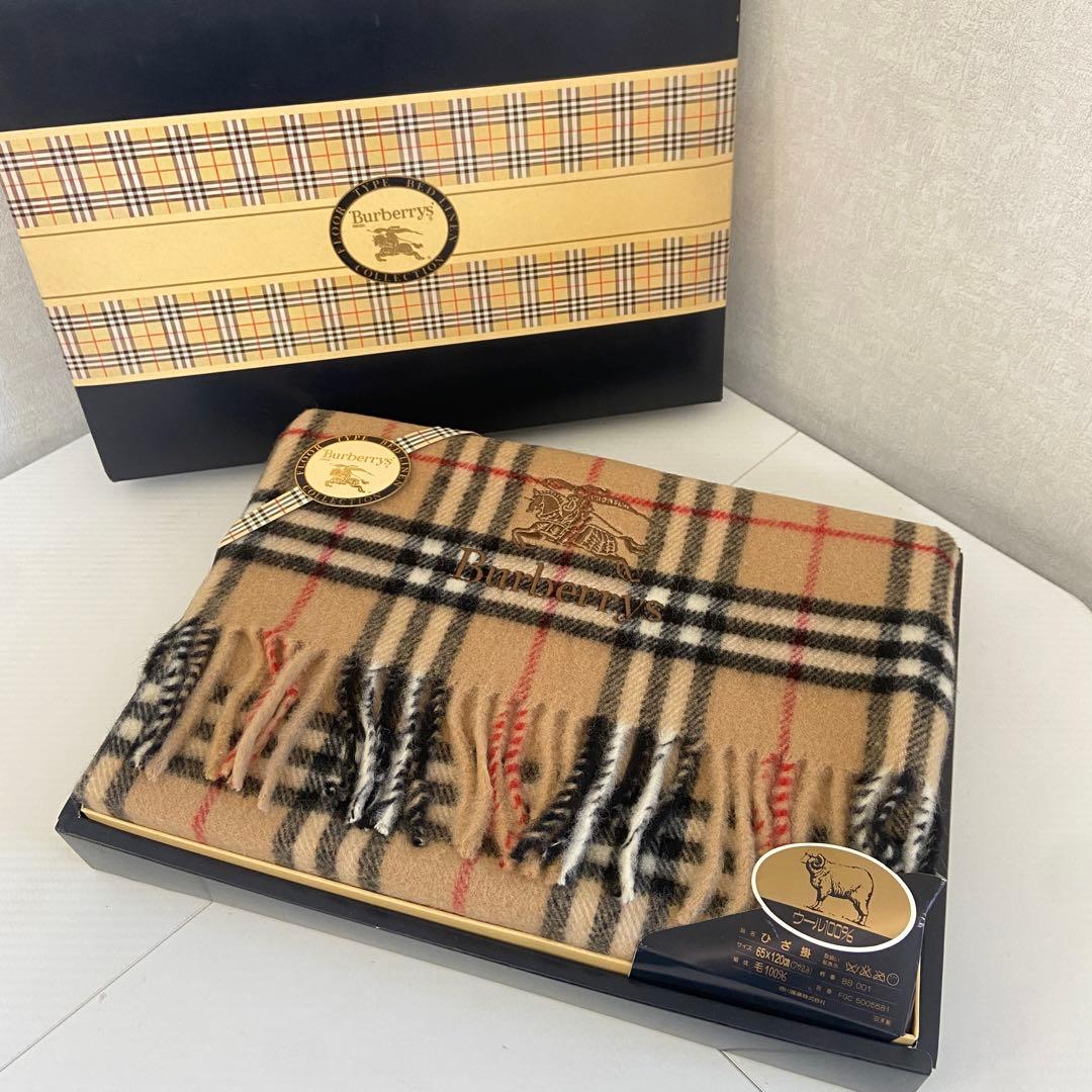 未使用⭐️Burberrysバーバリー 膝掛け ウール　ノバチェック