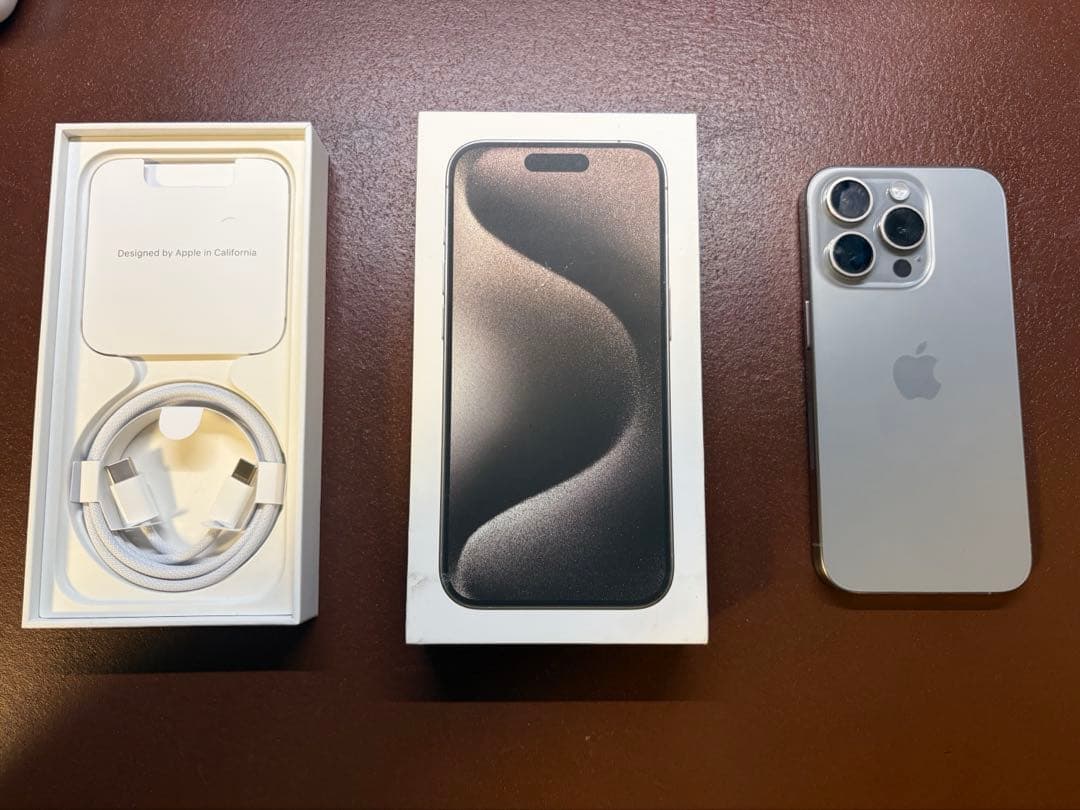 iPhone 15Pro ナチュラルチタニウム 128GB SIMフリー　US