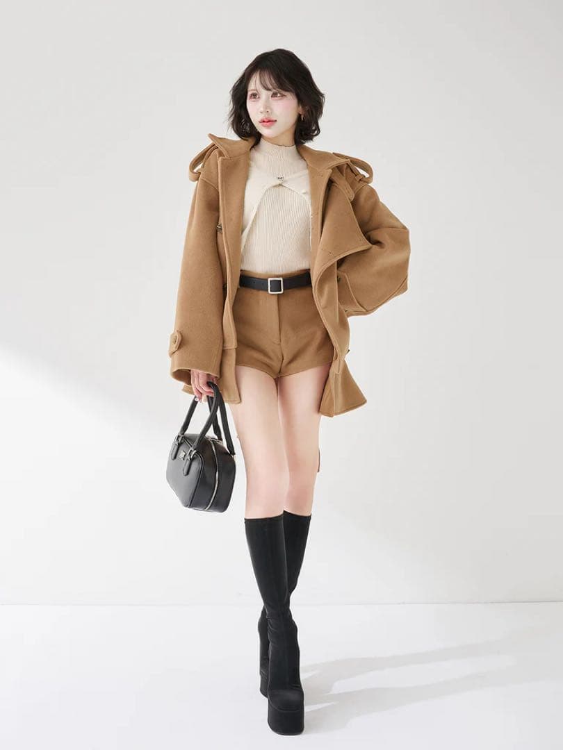 新品タグ付 ダーリッチ メルトンミドルショートパンツ キャメル M