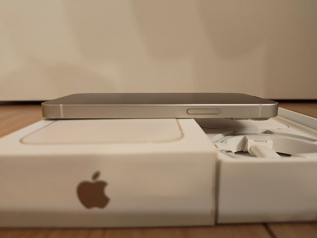 Apple iPhone13 mini 128GB スターライト 本体