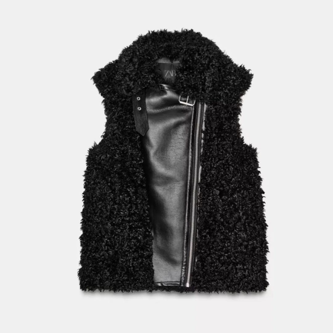 人気完売品【タグ付新品】ZARA リバーシブルベスト ZW COLLECTION