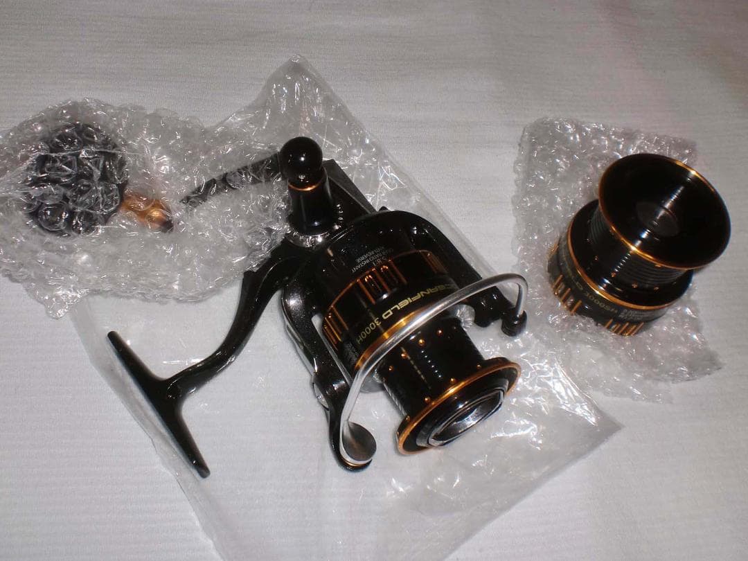 Ａｂｕ　オーシャンフィールド≪３０００Ｈ／３０００ＳＨ≫浅溝スプール付き　新品