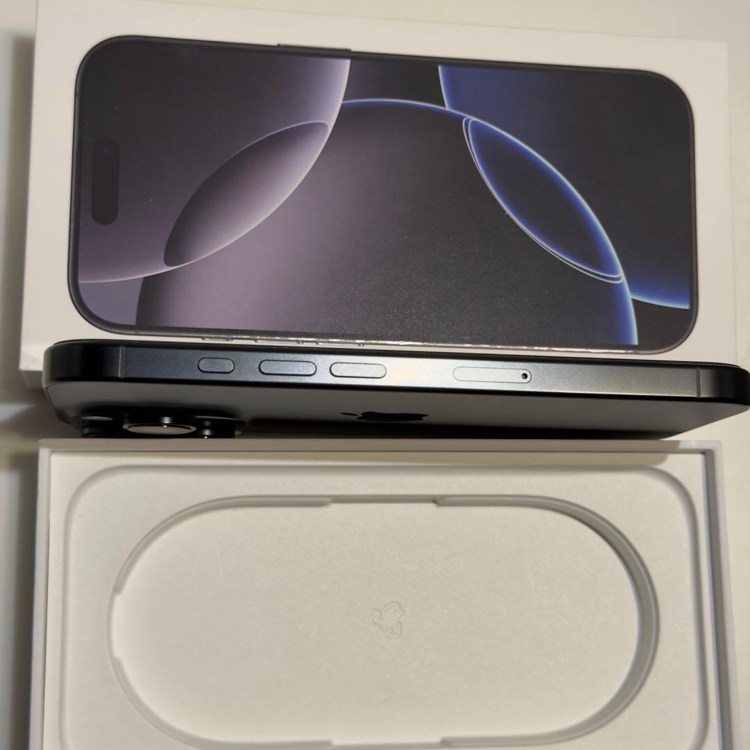 iPhone16 Pro 128GB ブラック