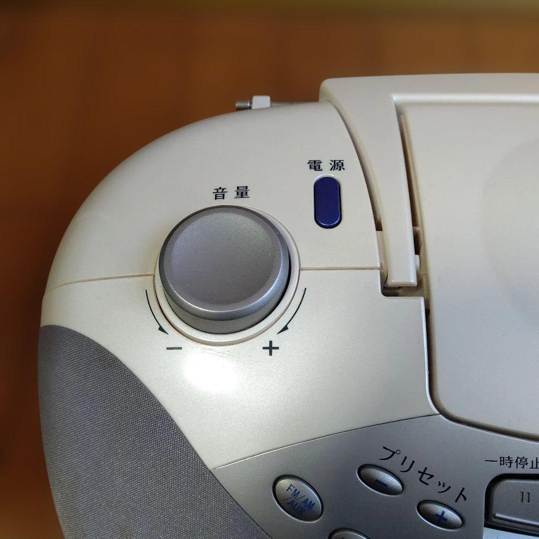 Victor CDポータブルシステム RC-BF10