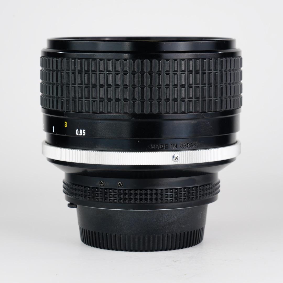 【極美品】動作◎ ニコン Ai-s Nikkor 85mm F1.4 257