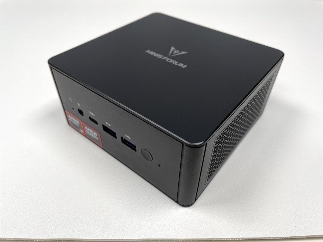 使用短め MINISFORUM UM890 Pro ／ AMD Ryzen 9