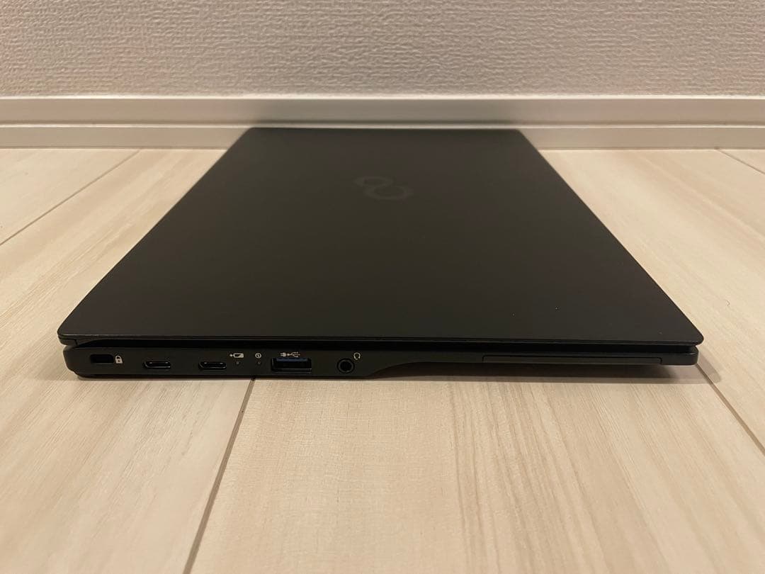 富士通 U9313/N i5-1345U 256GB Office