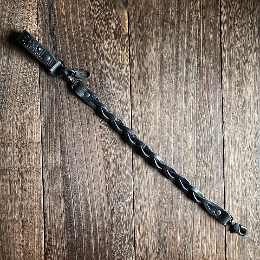 編み込みレザーウォレットコード　TYPEB シボ　黒染　HTC CALEE