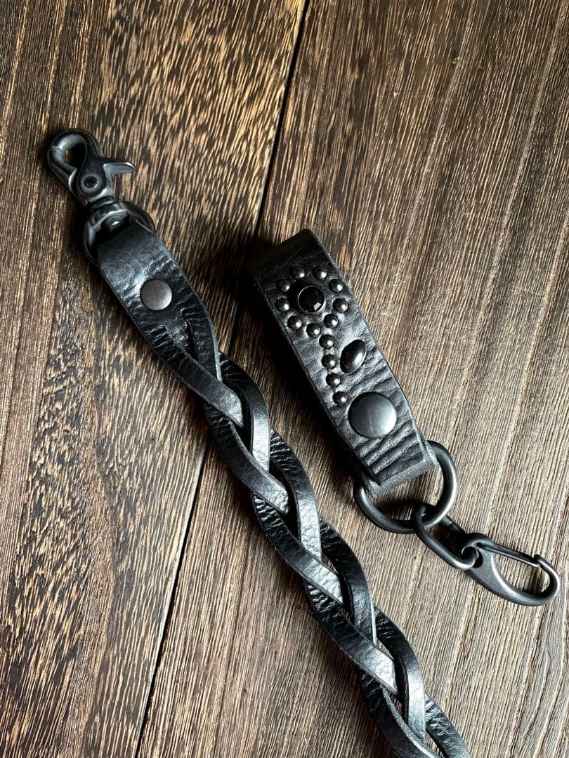 編み込みレザーウォレットコード　TYPEB シボ　黒染　HTC CALEE