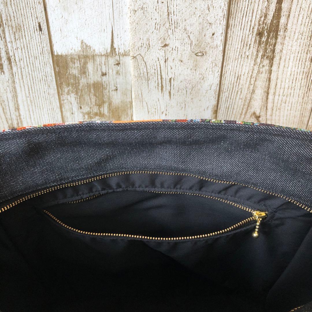 ショルダーバッグ　ハンドメイド　デニムリメイク　ブラック　ゴールド【新品デニム】