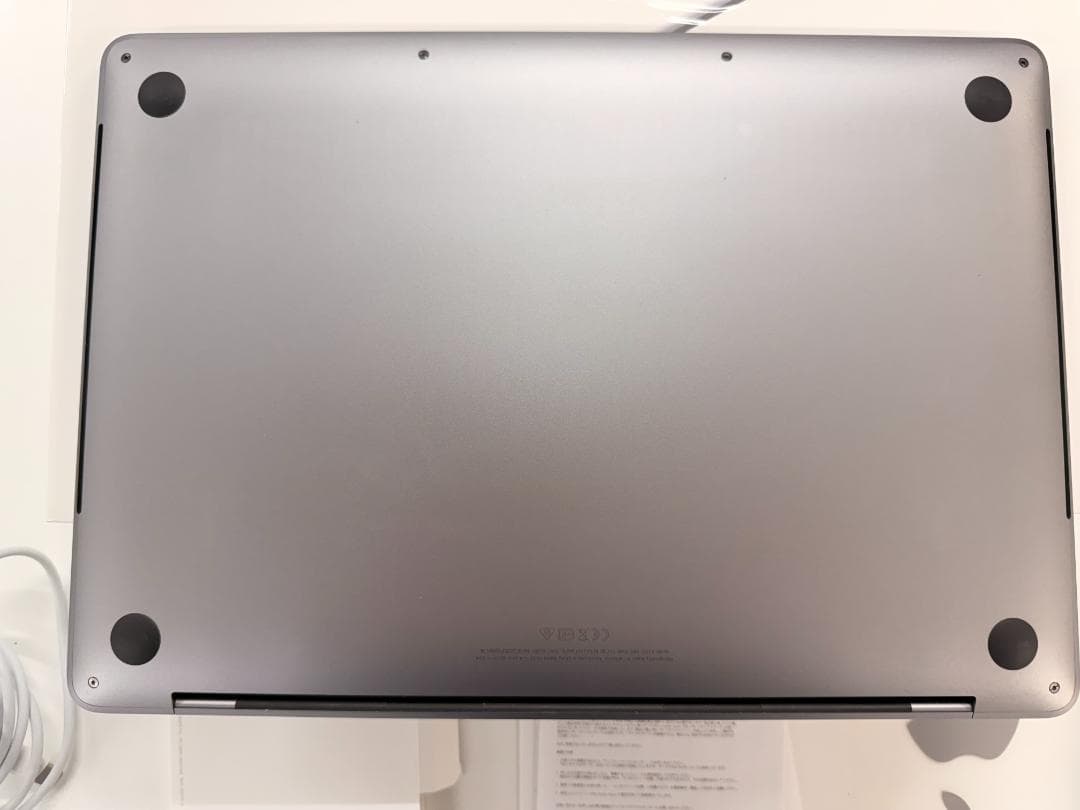 超美品 2020 Intel MacBook Pro 13インチ スペースグレー