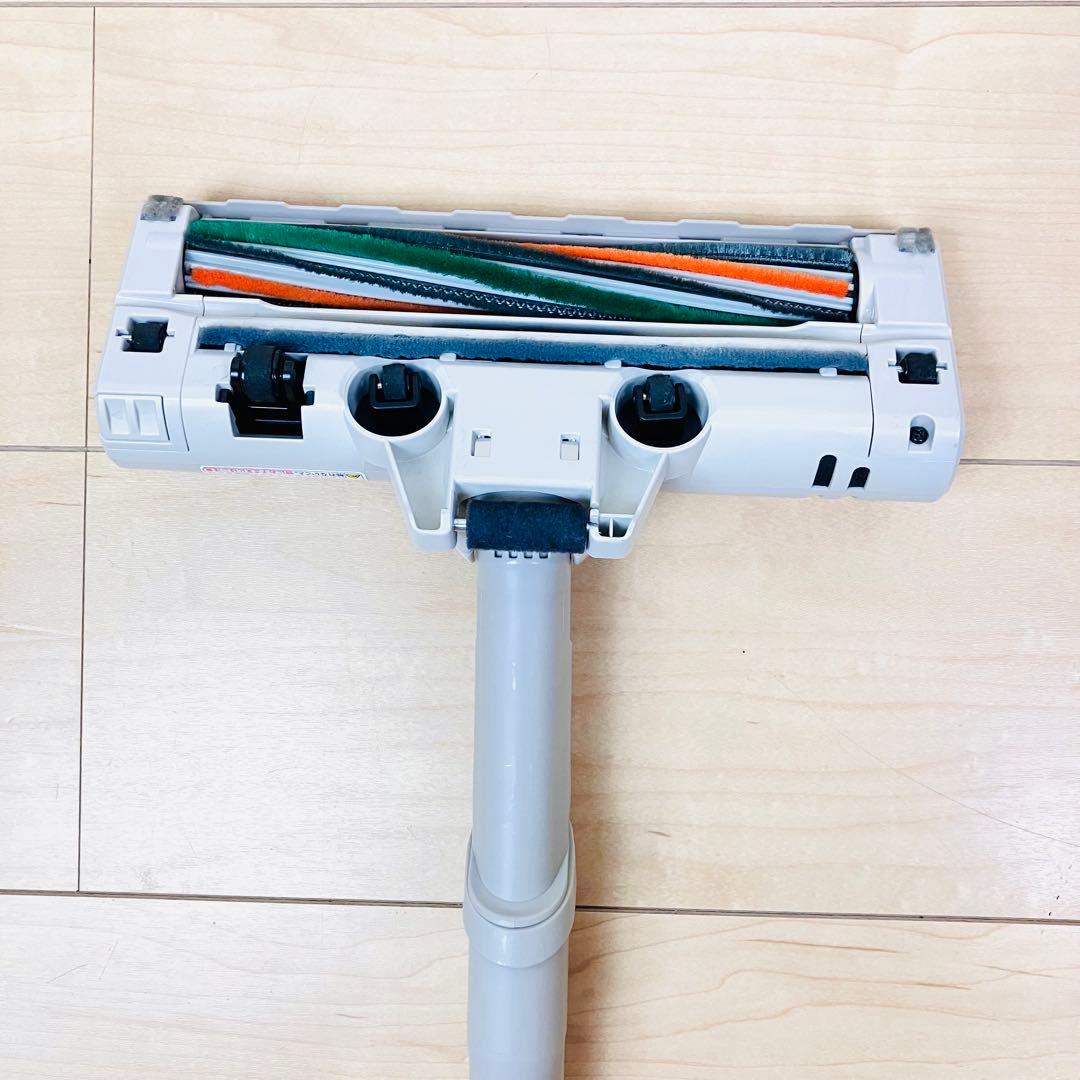 東芝　VC-SL130DS　サイクロン式コードレススティッククリーナー　トルネオ