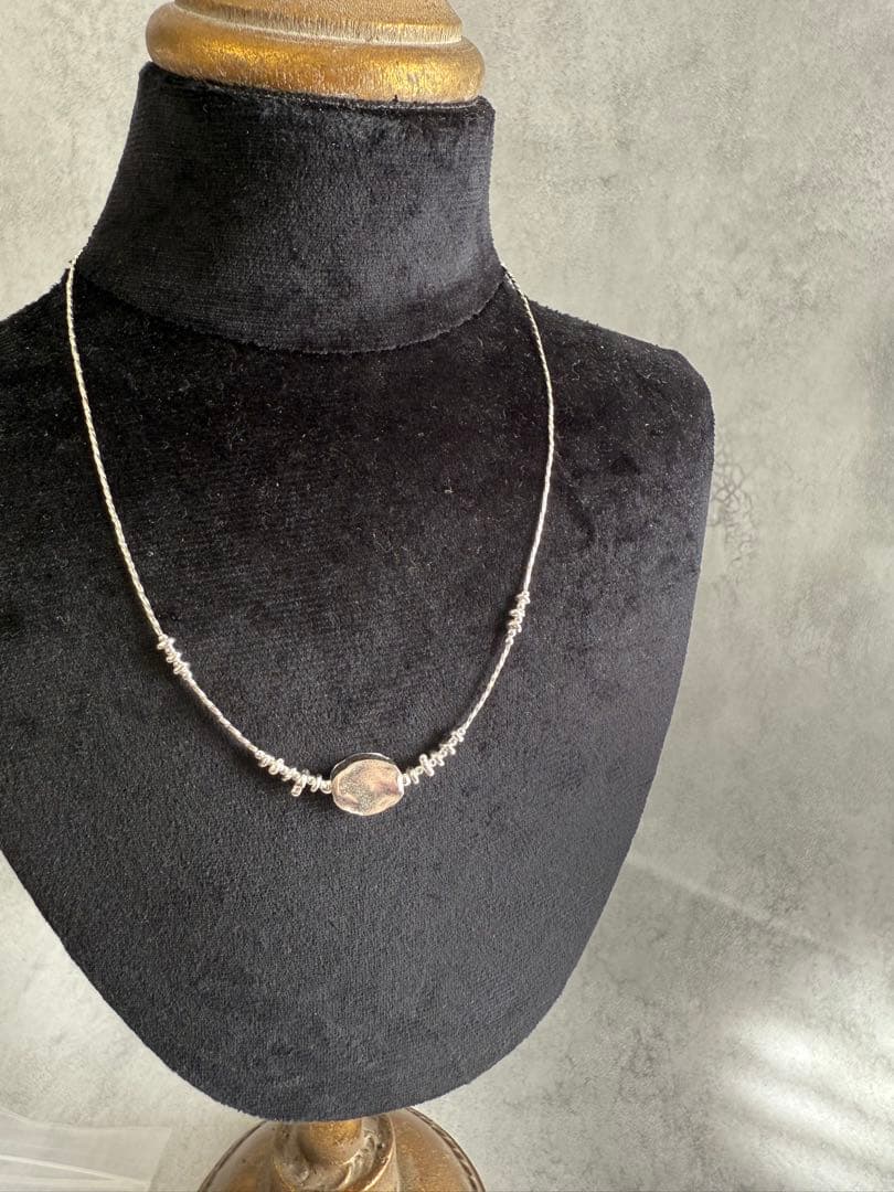 【セール中】カレンシルバー ビーズ付きネックレス