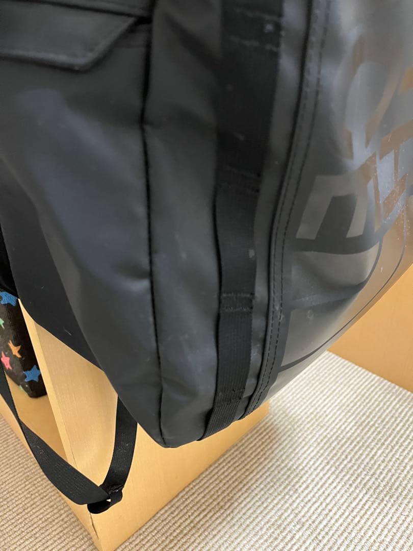 THE NORTH FACE ブラックリュック　ヒューズボックス