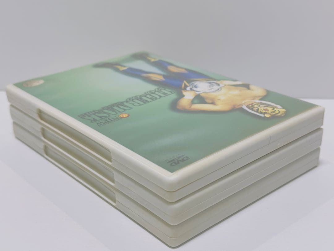 新日本プロレスリングオフィシャルDVD 初代タイガーマスク～猛虎伝説 3.4.5