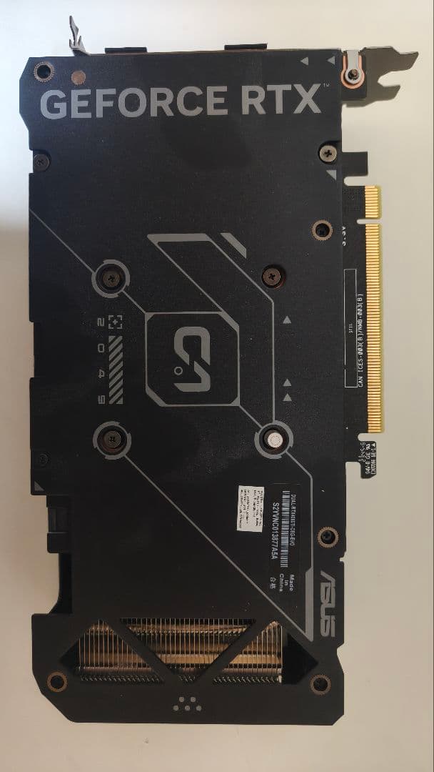 グラフィックボード・グラボ・ビデオカード ASUS GeForce RTX 4060 Ti OC 8GB