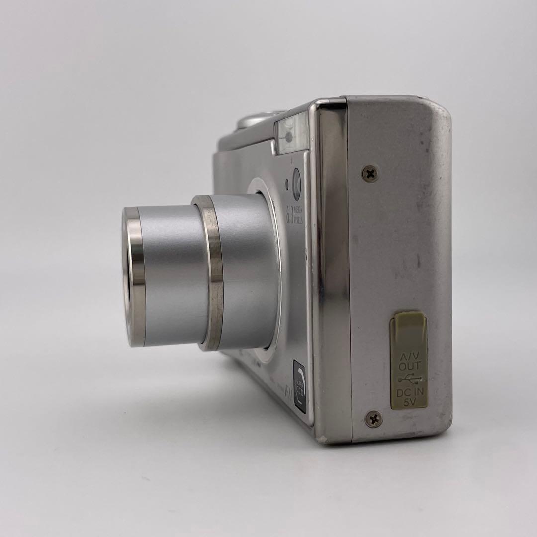 実写美⭕️【動作確認済】FUJIFILM FinePix F11 デジカメ