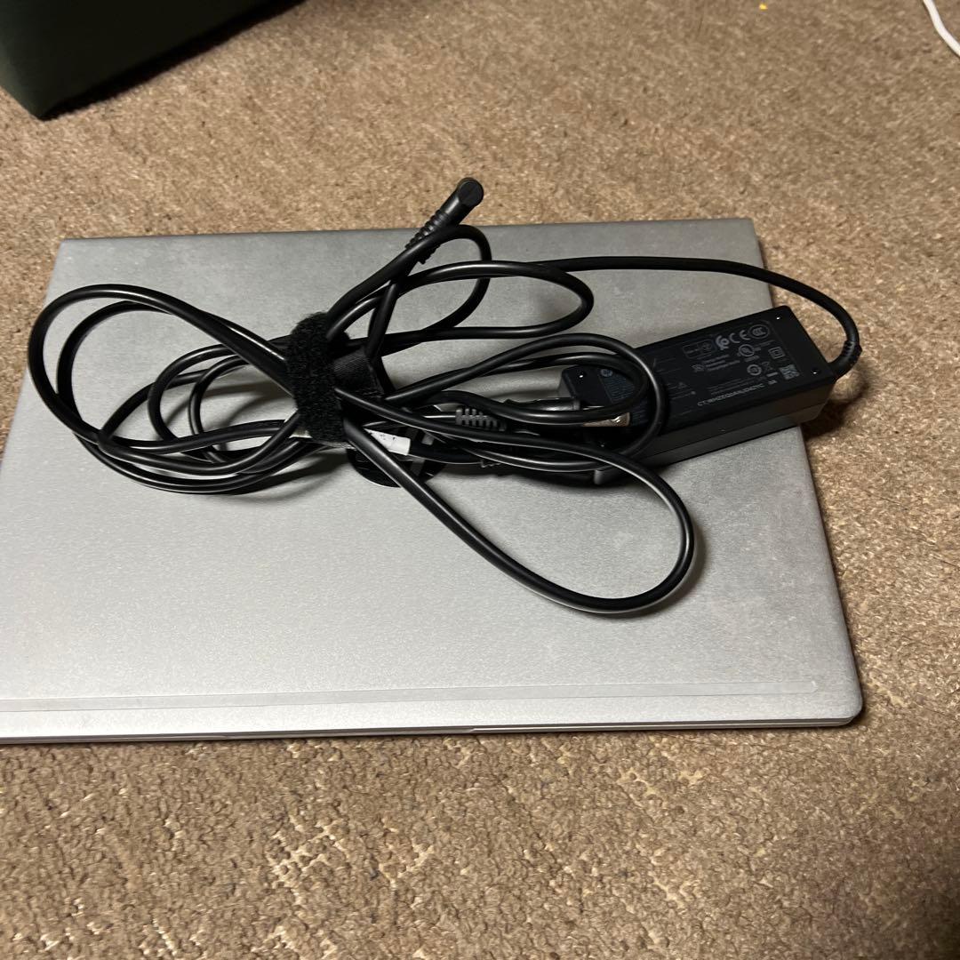 Windows11 シルバー ノートPC