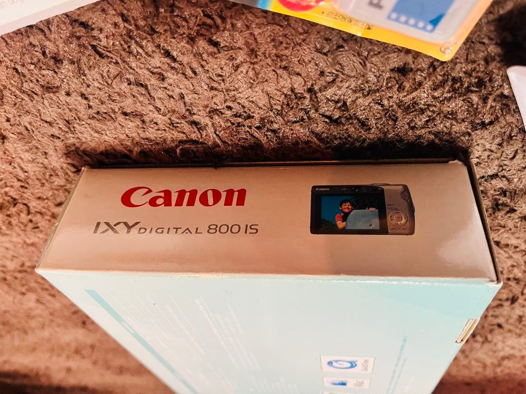 Canon デジタルカメラ　IXY DIGITAL 800 IS デジカメ