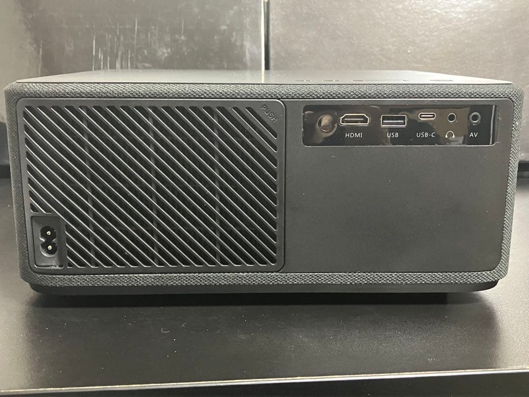 Yaber K2s プロジェクター本体 Android TV 自動台形補正あり