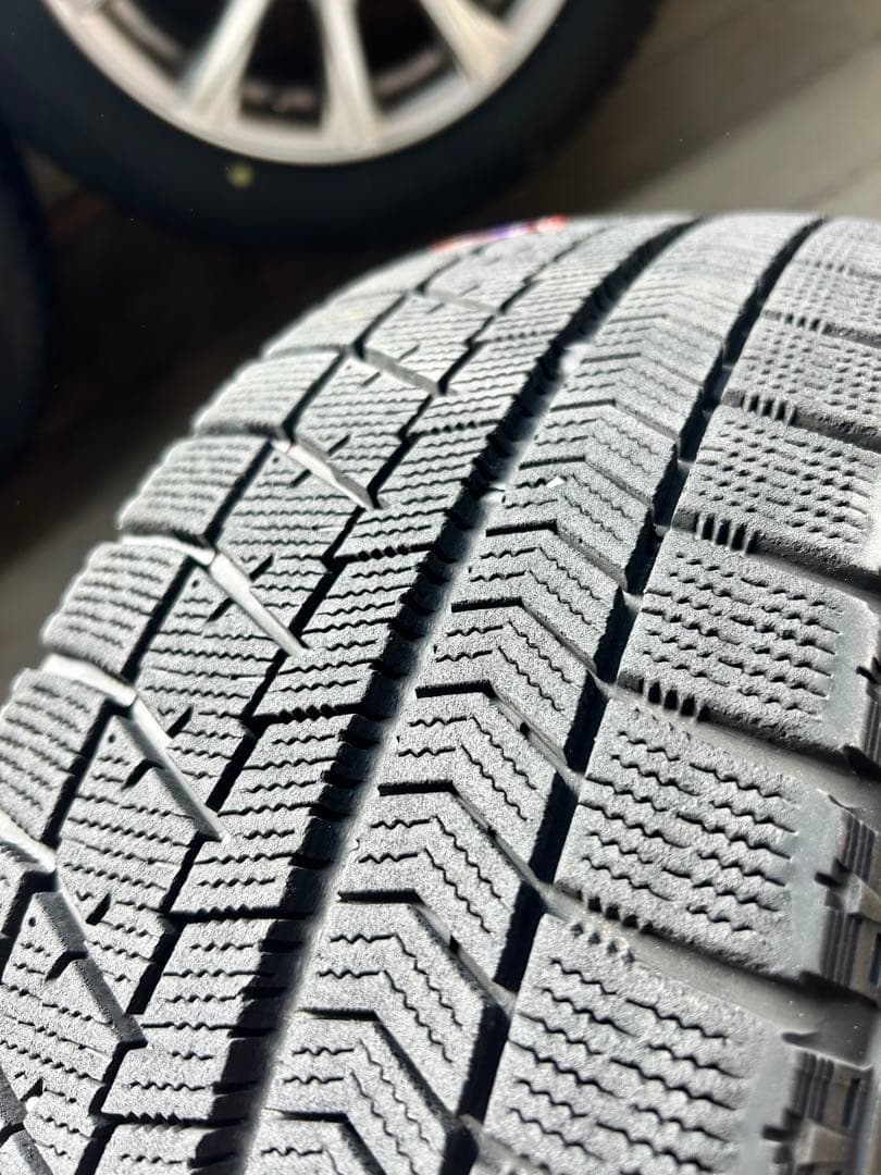 【美品】joker スタッドレス 185/60R15 PCD100 シエンタ