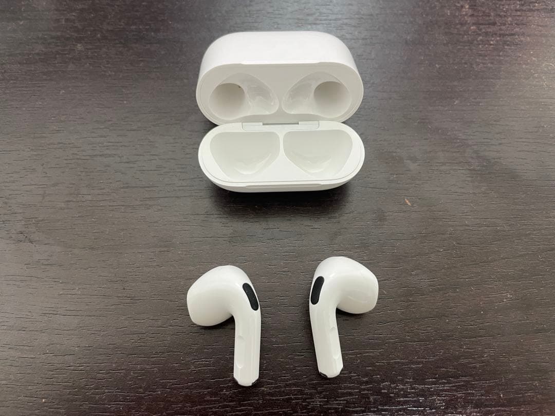 保証残あり 美品 Apple AirPods4 アクティブノイズキャンセリング