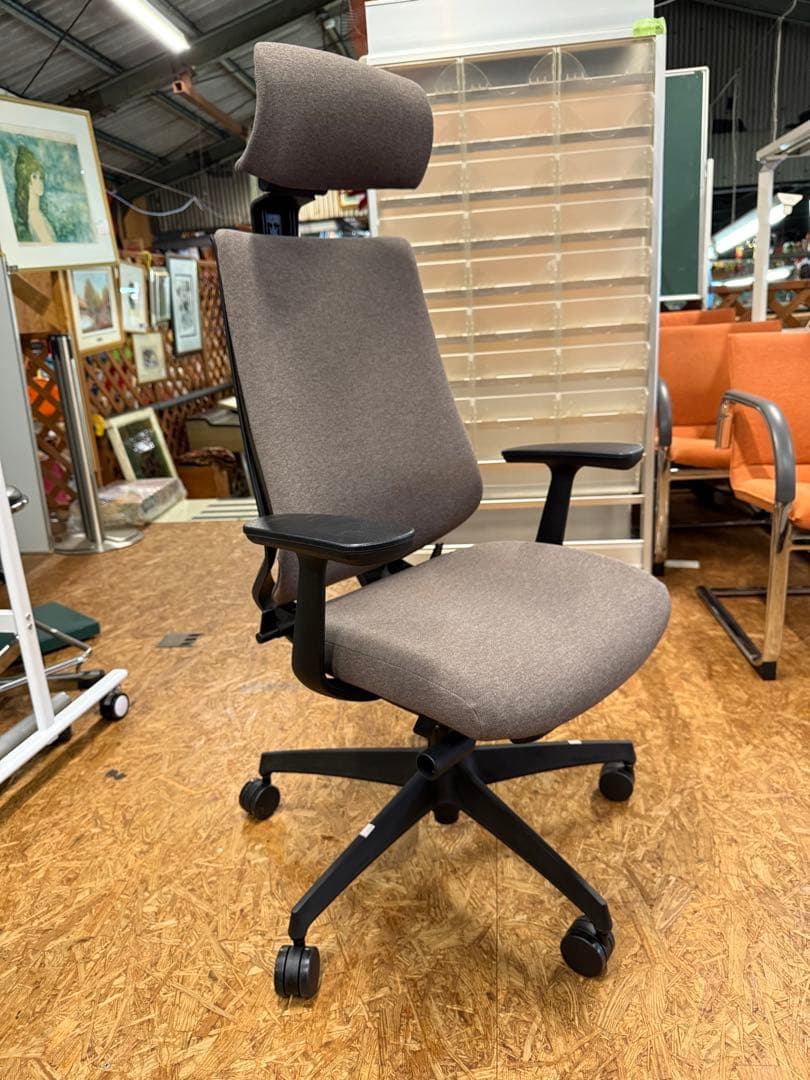 美品　コクヨ　デュオラ2 ハイバック　ヘッドレスト