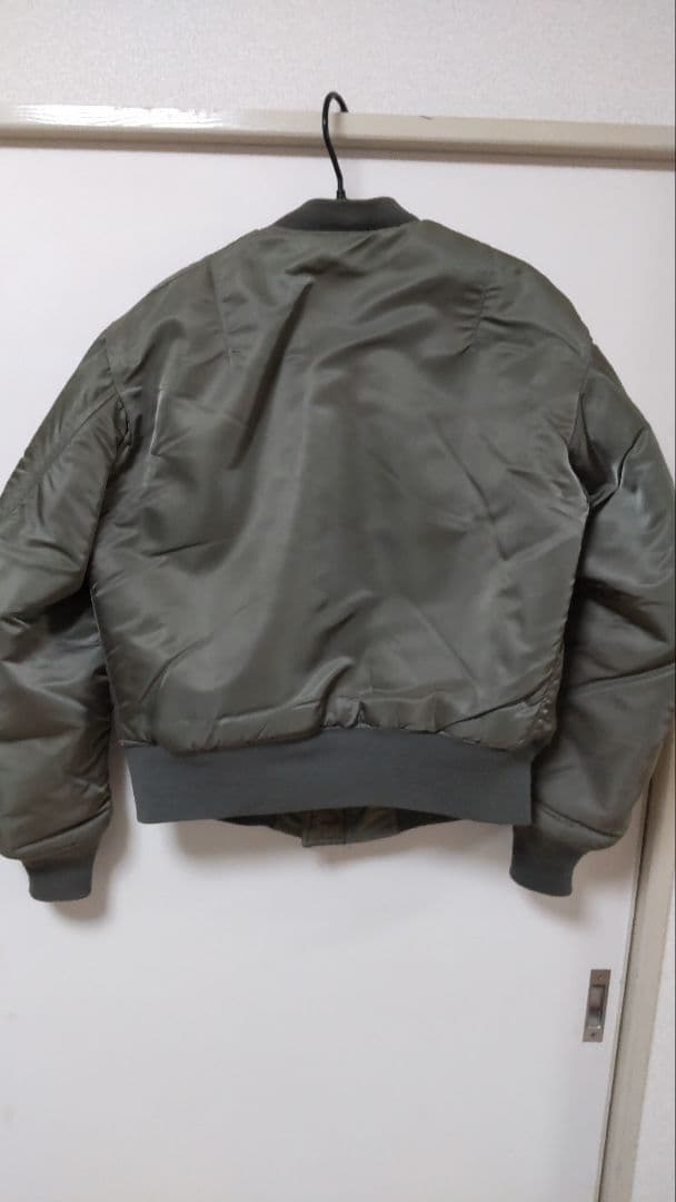 ぼ*。様 AVIREX MIL-J-8279B 復刻 MA-1フライトジャケット