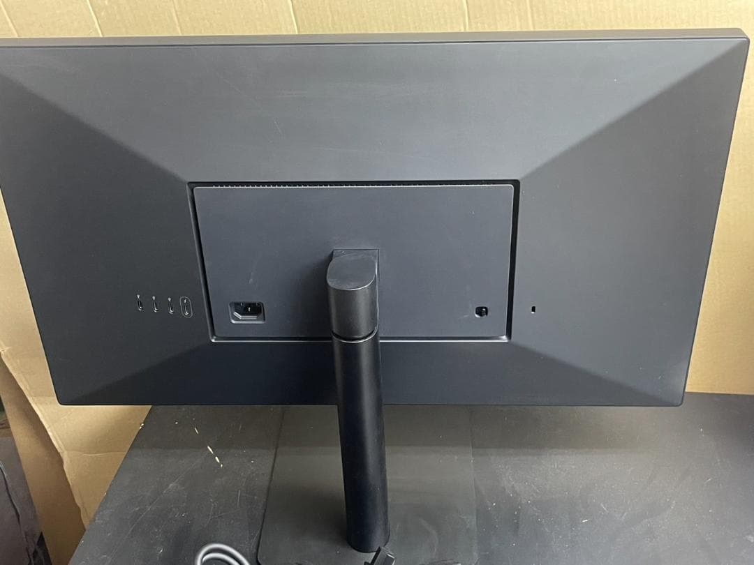 LG UltraFiney 27MD5KA 5K Displa27型モニター