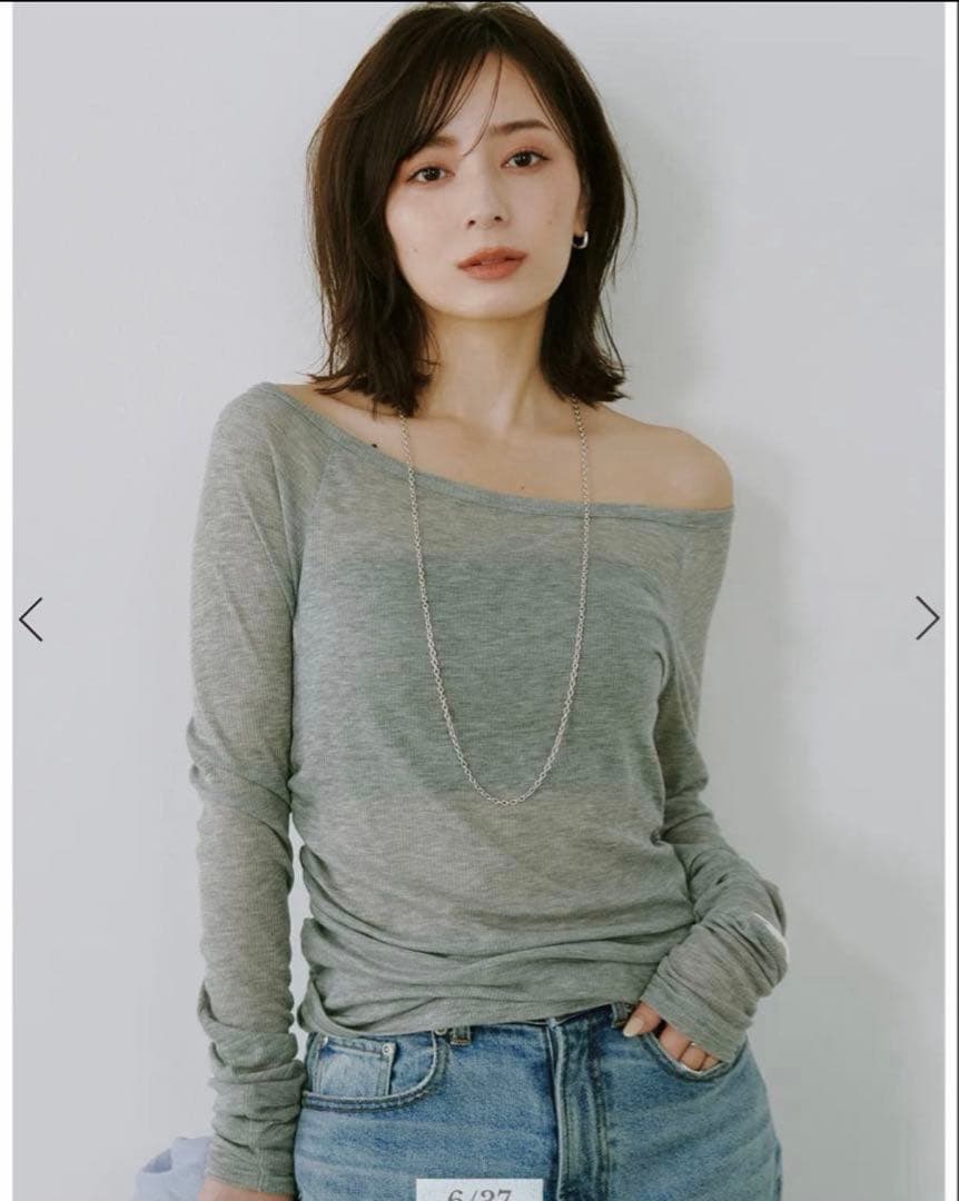 【試着のみ】2025✨️完売品シアーテレコレイヤーカットトップス シルク混 グレー