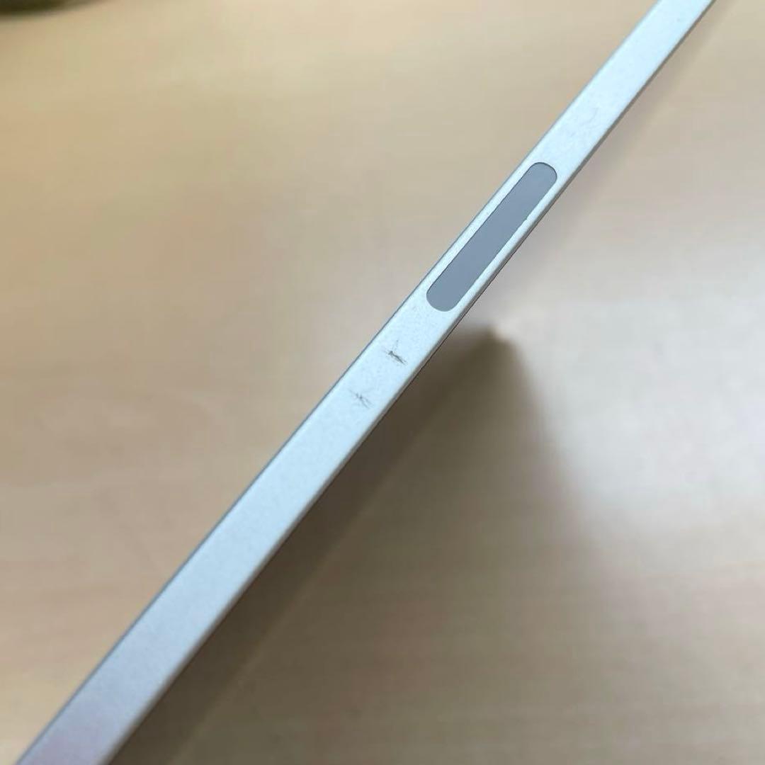 iPad Pro 11インチ　第2世代　シルバー　128GB A2230 美品
