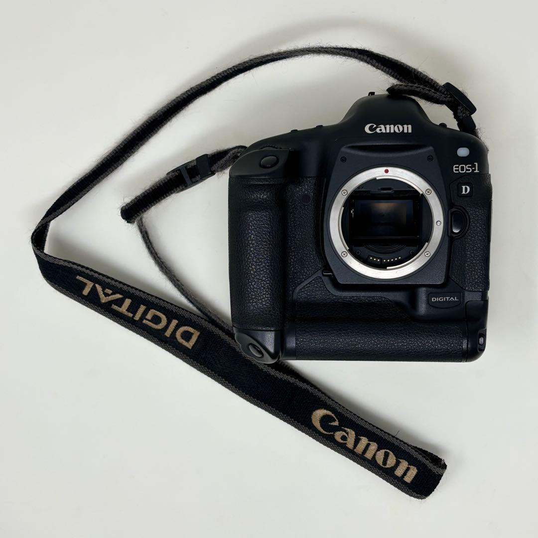 【限定値引き中】Canon EOS-1D デジタル一眼レフカメラ バッテリー付