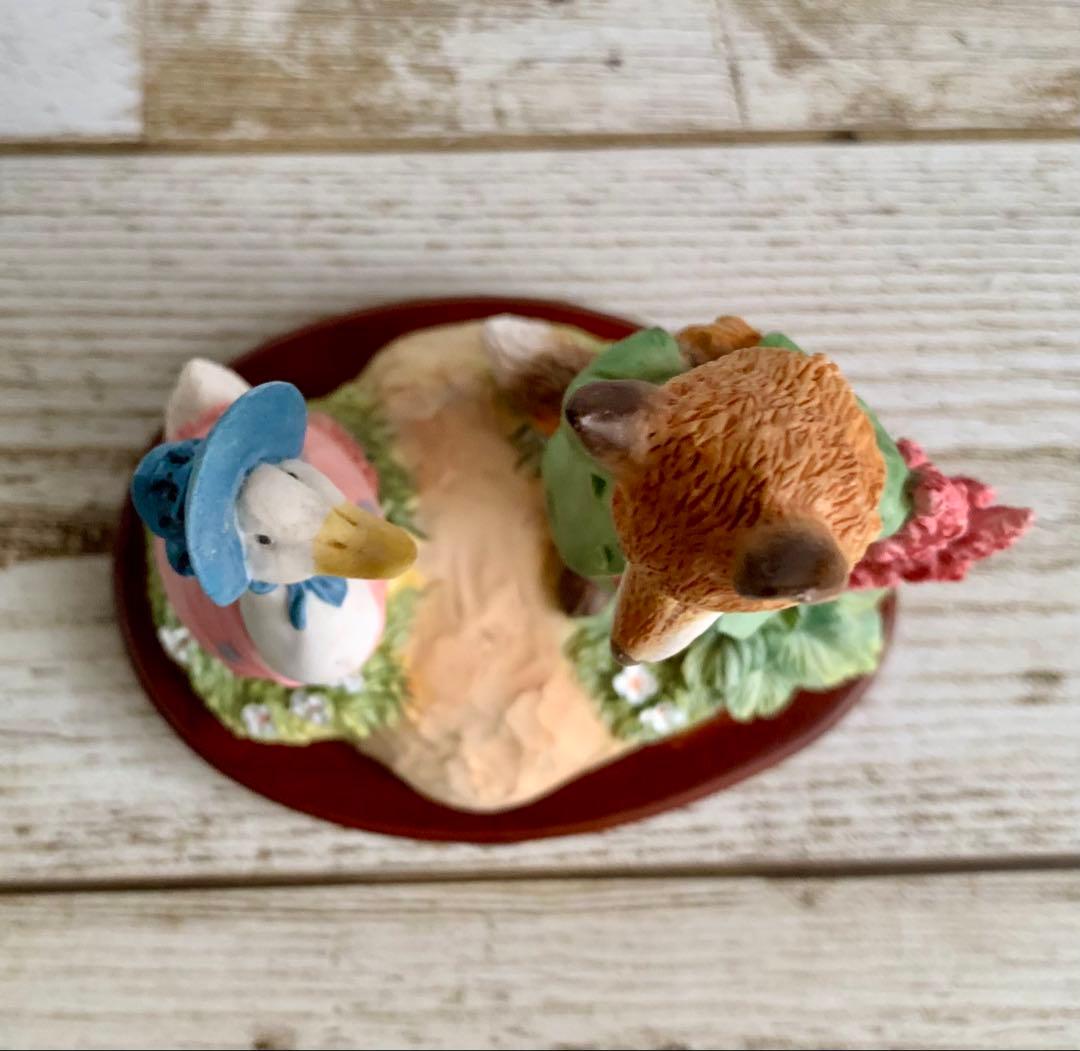 あひるのジマイマときつねの紳士100周年記念フィギュリン ピーターラビット