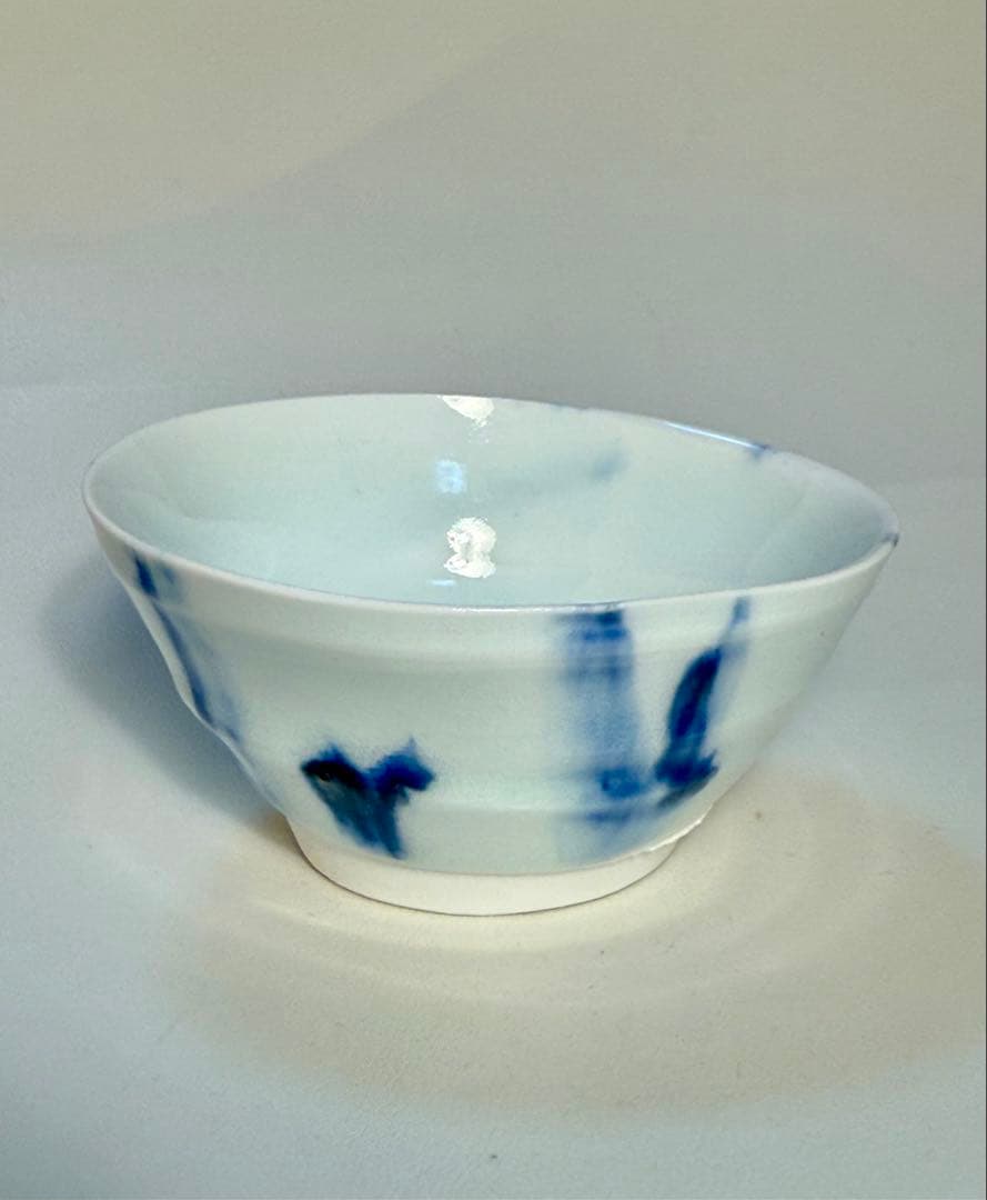 加藤委　呉須酒盃　共箱、共布、栞