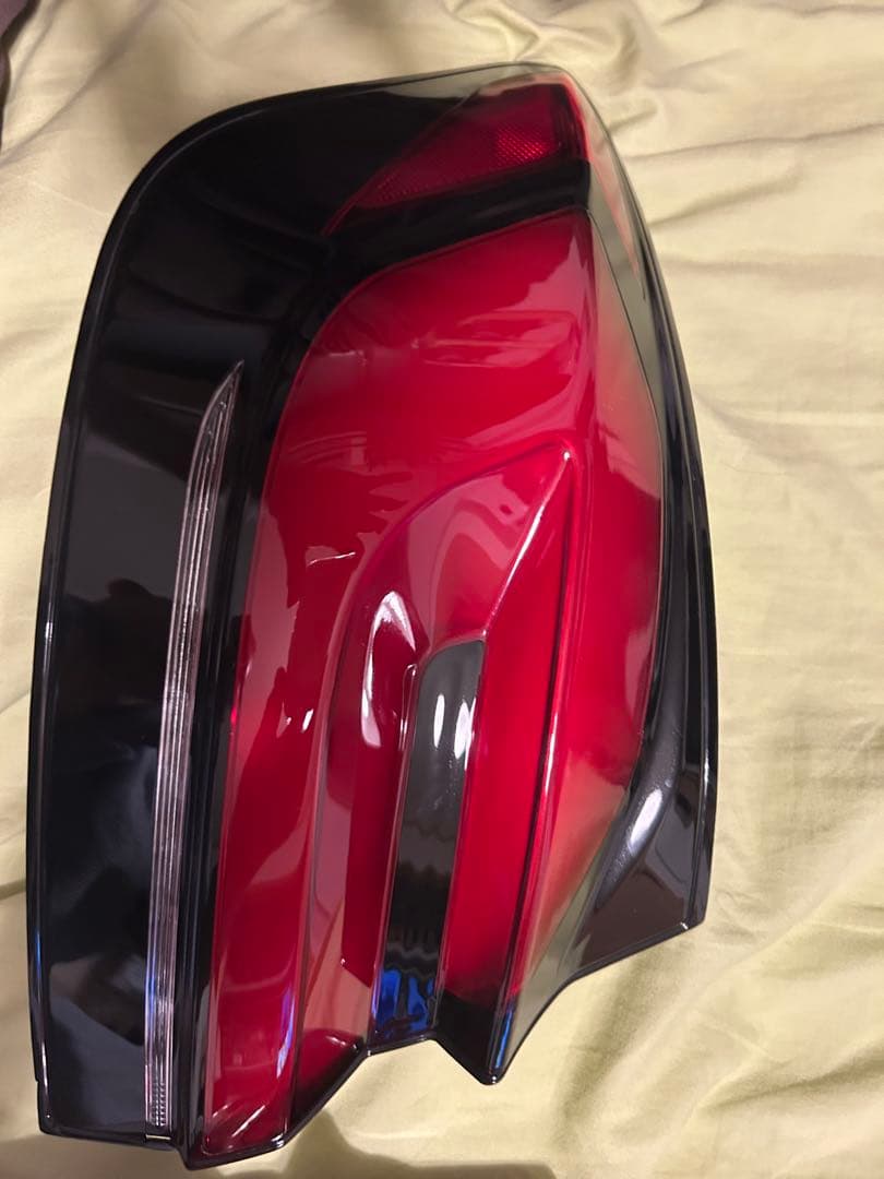 LEDテールランプ　 左右1セット　M 5 F 10