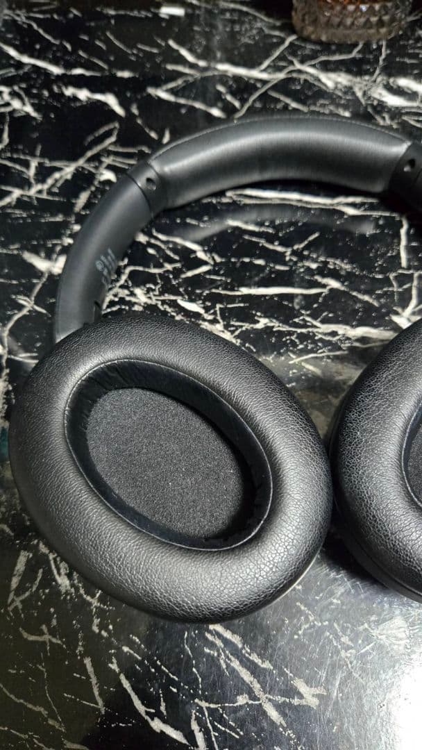 SONY ノイズキャンセリングワイヤレスヘッドホン WH-XB910N