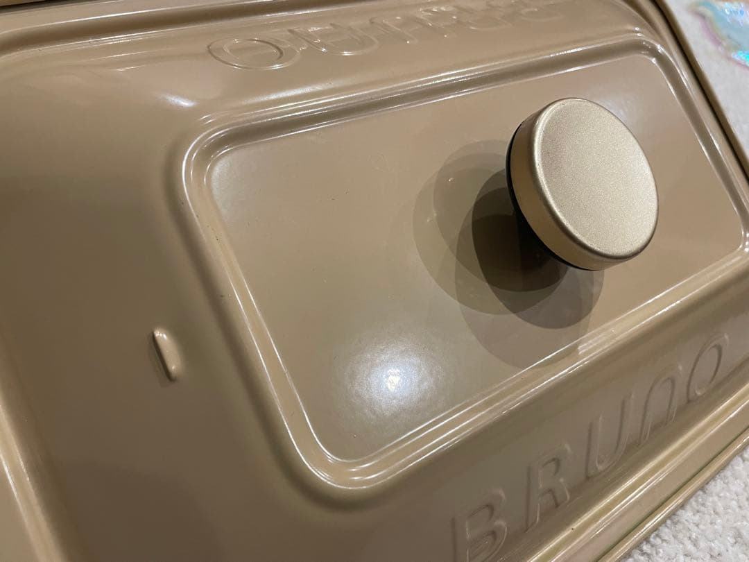 ブルーノ　コンパクトホットプレート　サンドベージュ