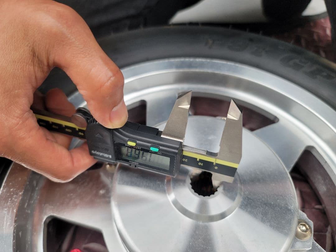 【廃盤品】3WF用10インチリアホイール BMF アルミ ハブ付き タイヤ付き