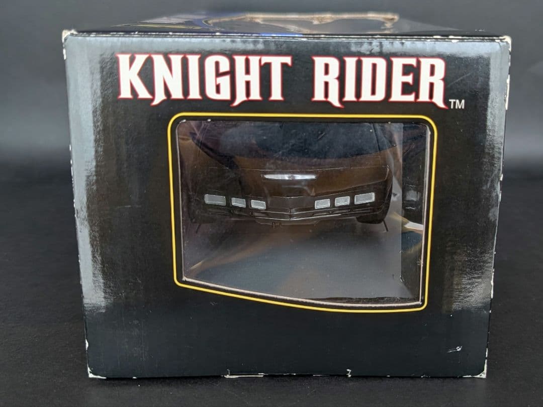ナイトライダー K.I.T.T キット 1/18 音声／スキャナーユニット内蔵