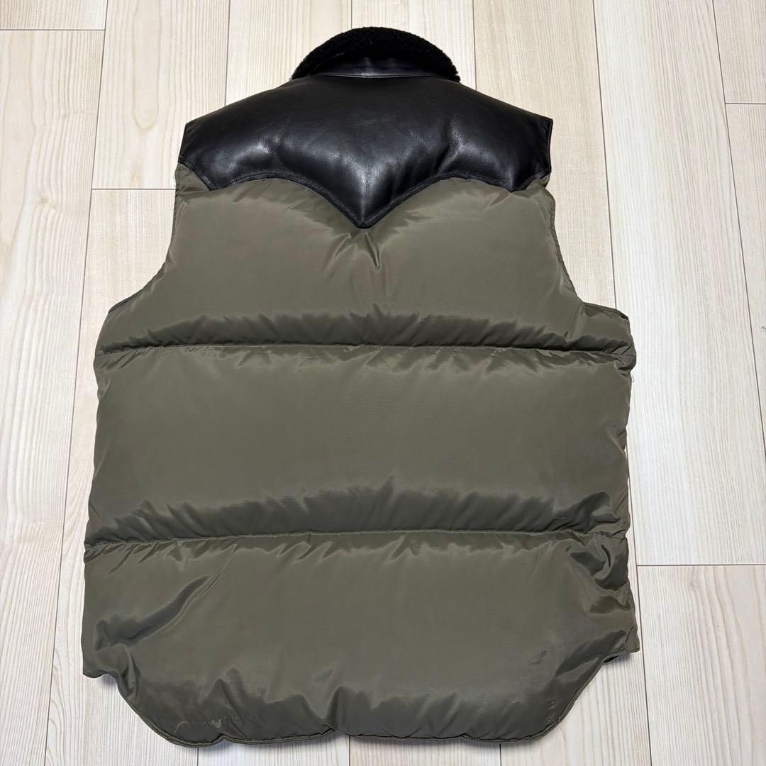 極美品　ロッキーマウンテン　クリスティ　ボア　ダウンベスト　オリーブ　ブラック