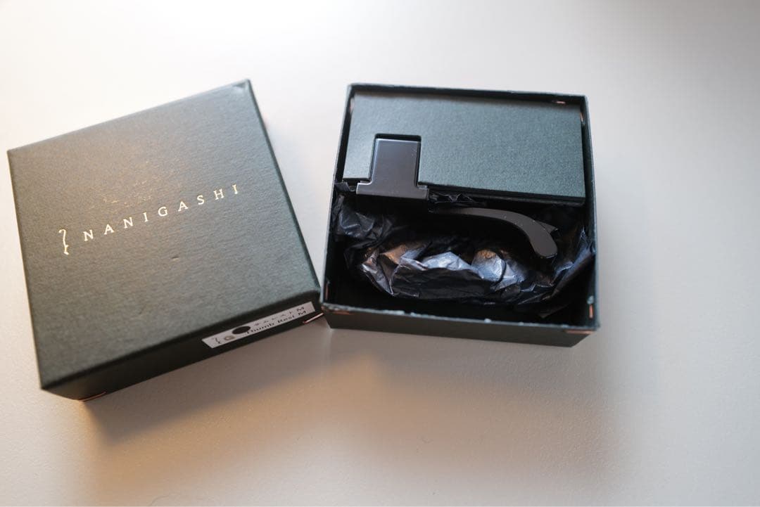 nanigashi サムレストブラックペイント　【 Leica M10/11 】