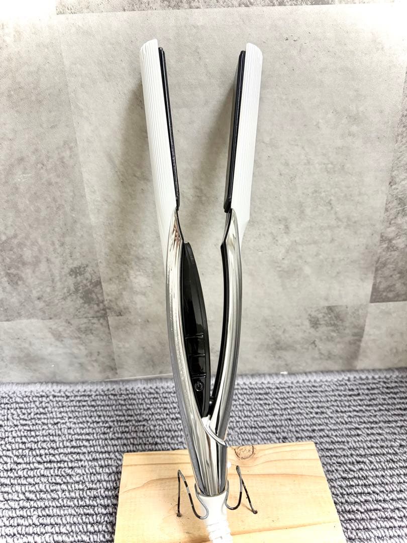 【K】Refa MTG リファ ストレートアイロン