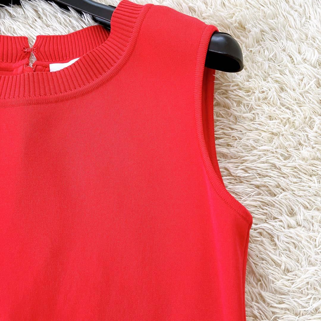 ルネ 2023 ノースリーブニットワンピース フレア パールロゴプレート 赤36