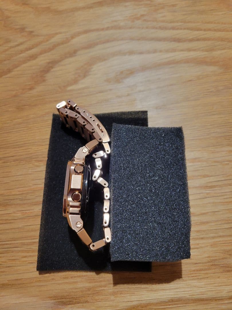 【希少】G-SHOCK GMW-B5000GD-4JF　ローズゴールド