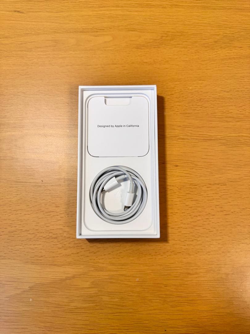 iPhone13 128gb スターライト