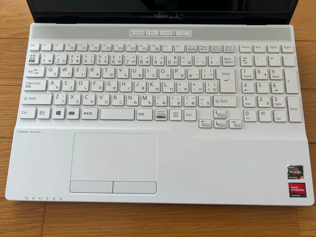 富士通 ノートパソコン LIFEBOOK