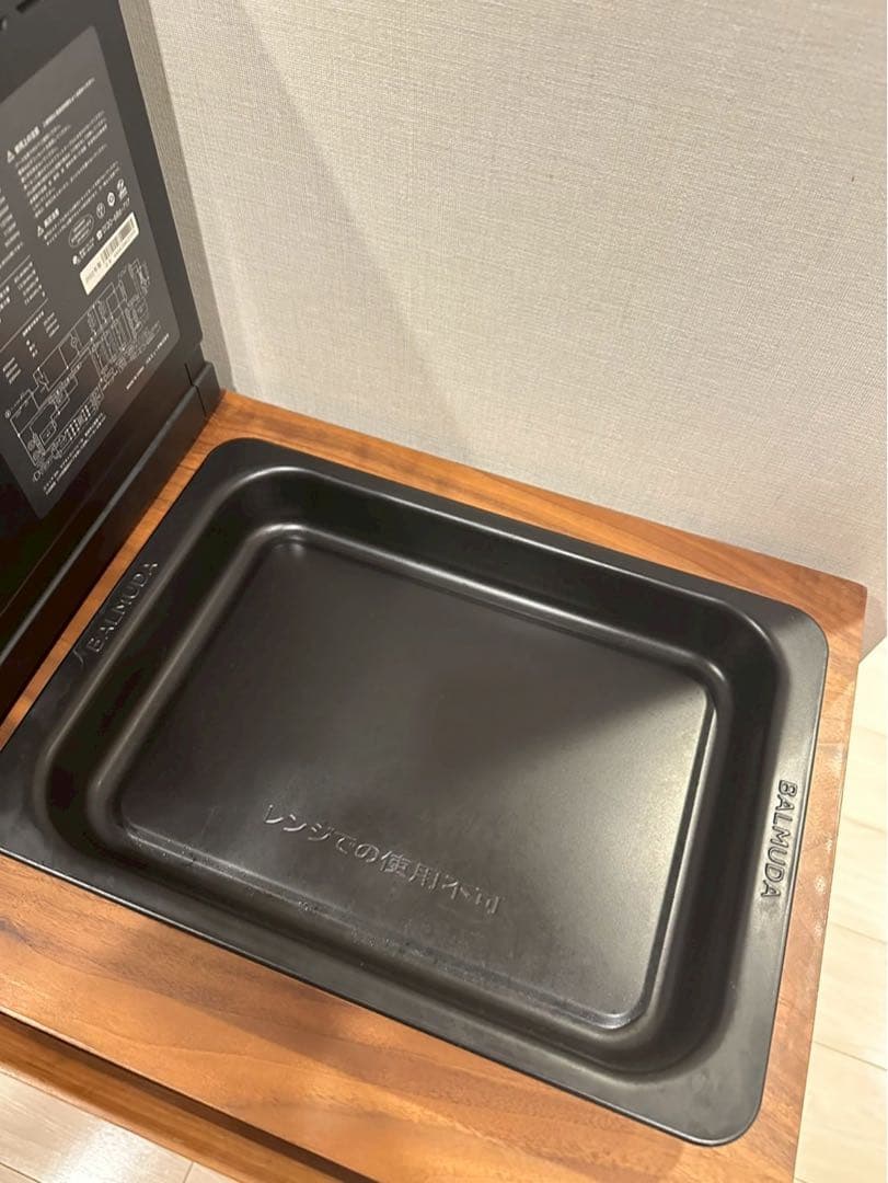 【使用頻度極少】バルミューダ オーブンレンジ KO4A BK 2022