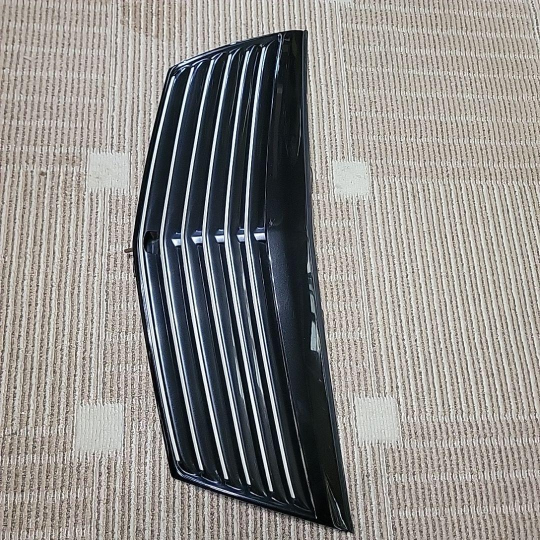 10系アルファード用【シルクブレイズ】フロントグリル社外品